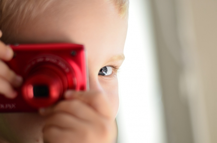 Lee más sobre el artículo ¿CUANDO Y POR QUÉ ES IMPORTANTE REVISAR LA VISTA A LOS NIÑOS?